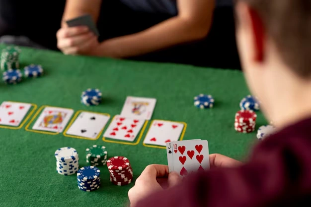 Uncover the Different Variations of Texas Holdem Hands in This Full Article.