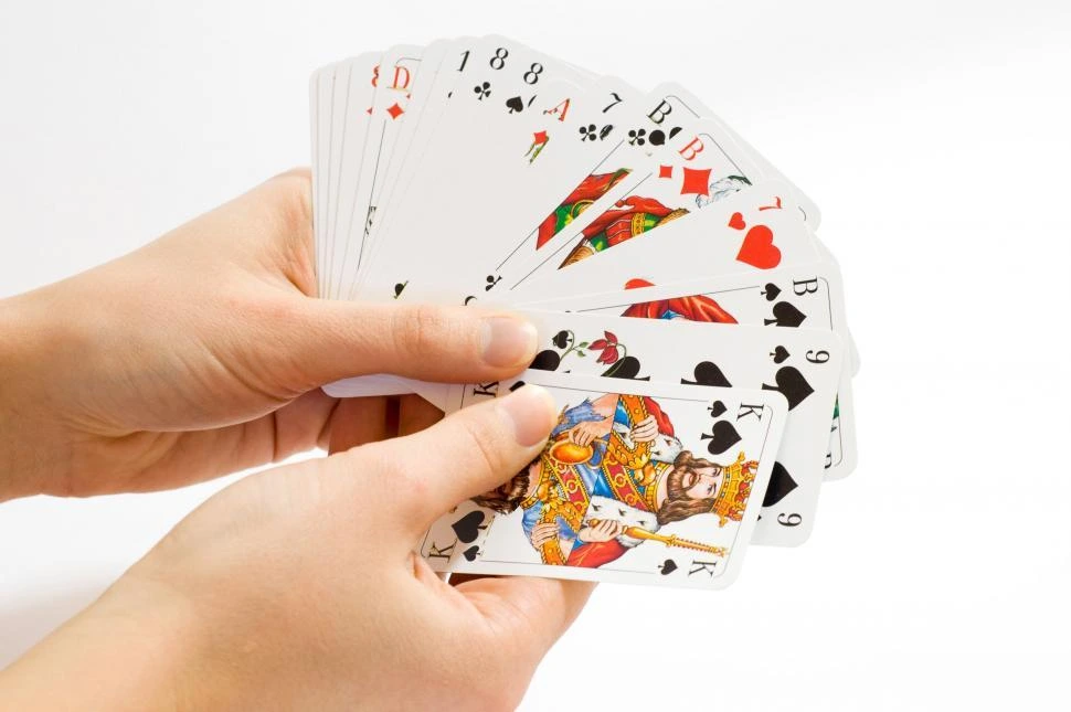 What Is the Best Single-player Card Game? Find the Answer Here.